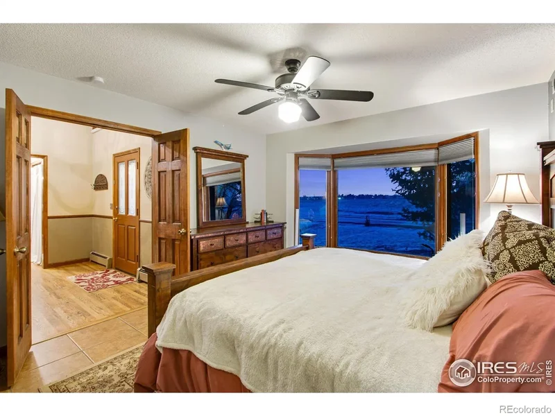 727 E 27th Street, Greeley, Colorado, United States. - Photo 41