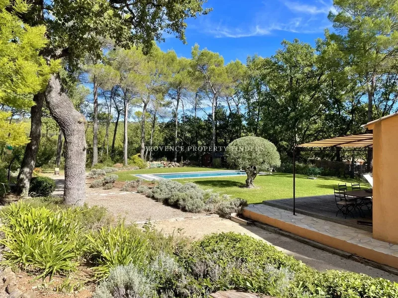 A Charming Renovated Villa with a Small Independent House