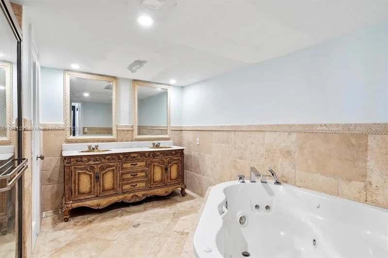 2751 S Ocean Dr #504S, Hollywood, FL 33019, Hollywood, Florida, United States. - Photo 13