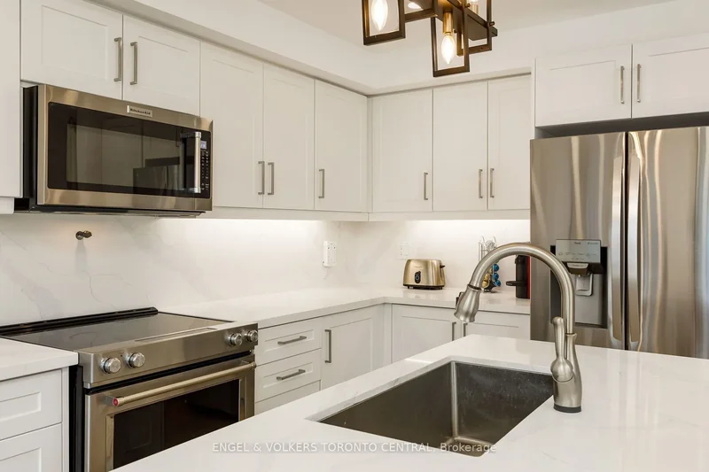 41 Gianmarco Way, Vaughan, Ontario, Canada. - Photo 18