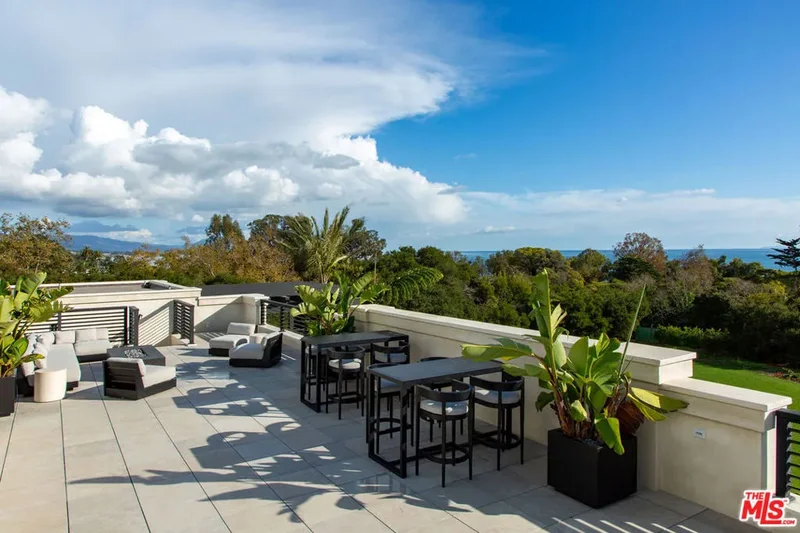 1437 S Jameson Lane, Montecito, California, United States. - Photo 31