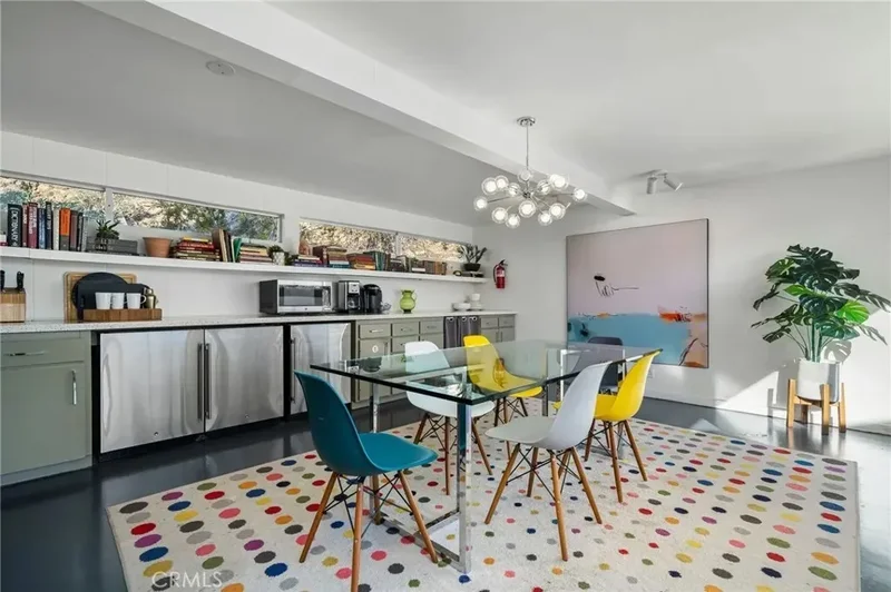 2499 S Palm Canyon, Palm Springs, California, United States. - Photo 17