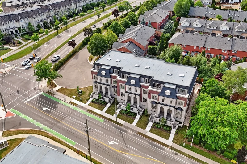 249 Rebecca St, Oakville, ON L6K 2W4, Oakville, Ontario, Canada. - Photo 17