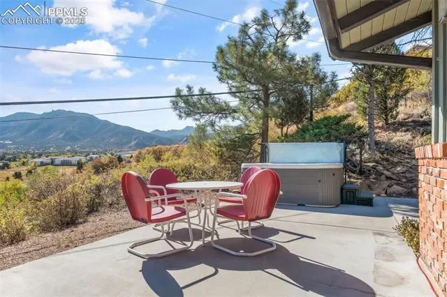 1003 Sun Drive, Colorado Springs, Colorado, United States. - Photo 38