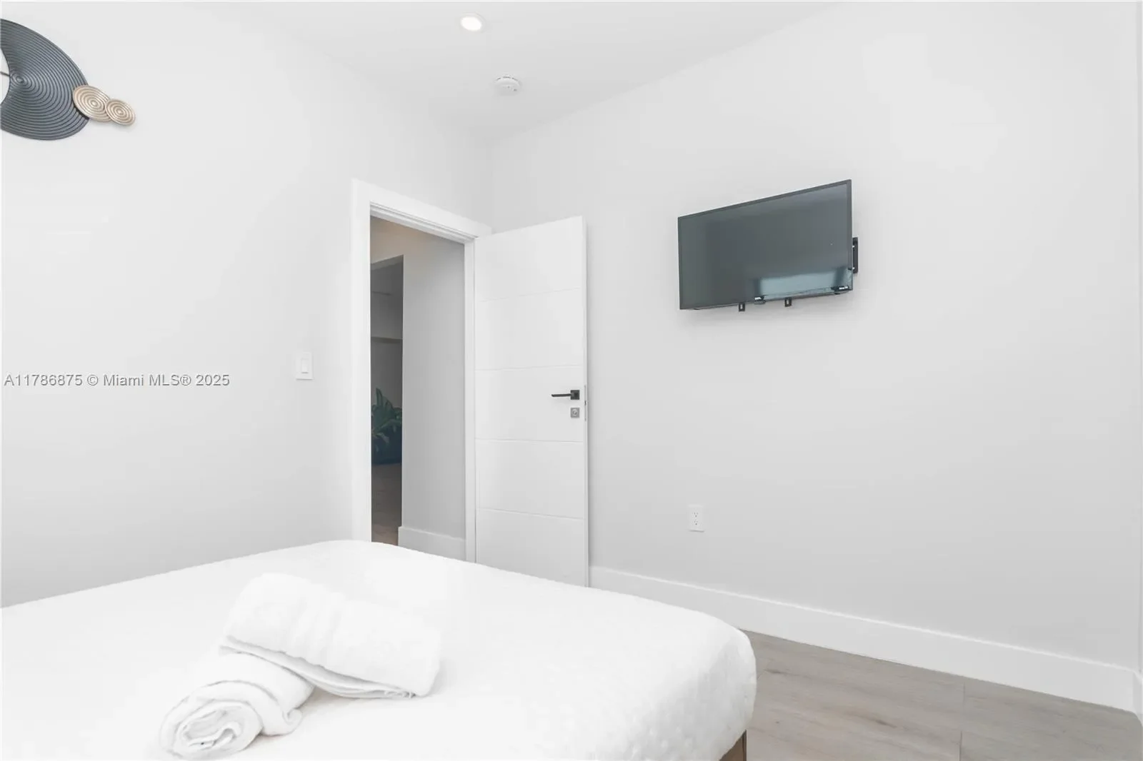 2360 SW 12th St, Miami, Florida, United States. - Photo 39