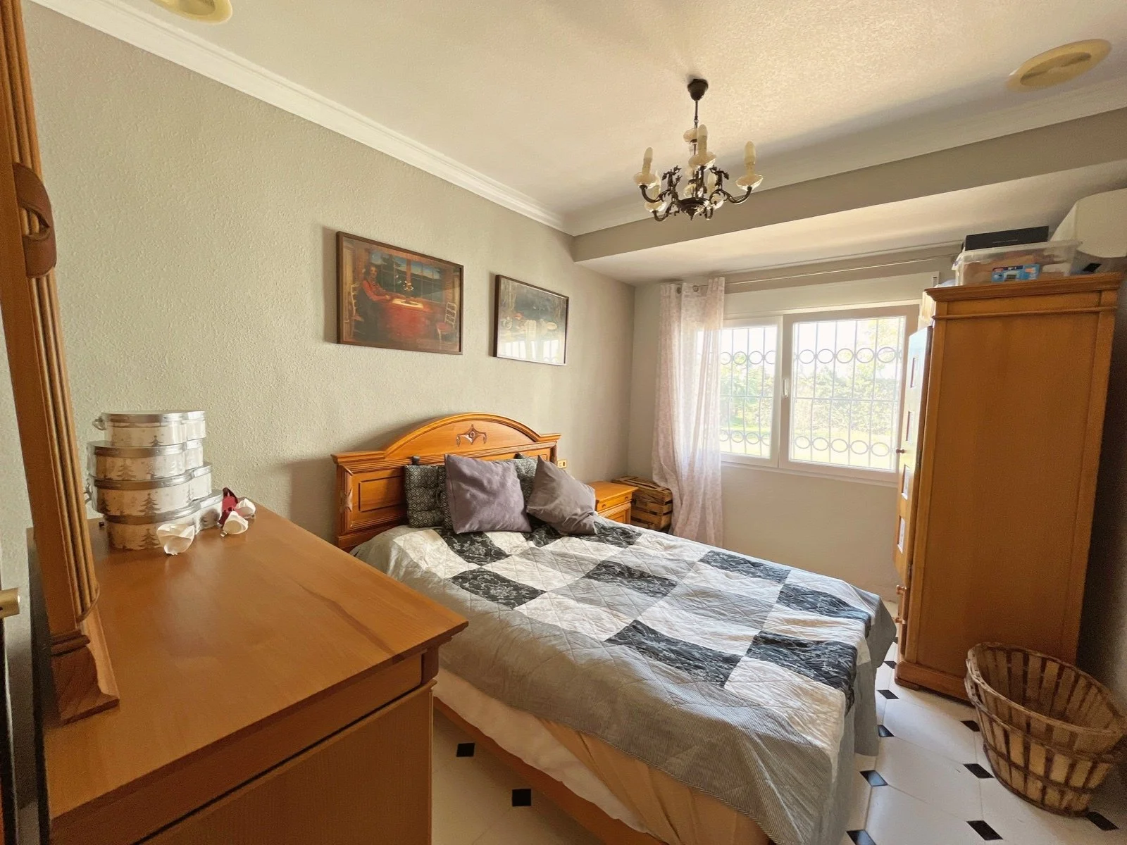 Gallery photo 10
