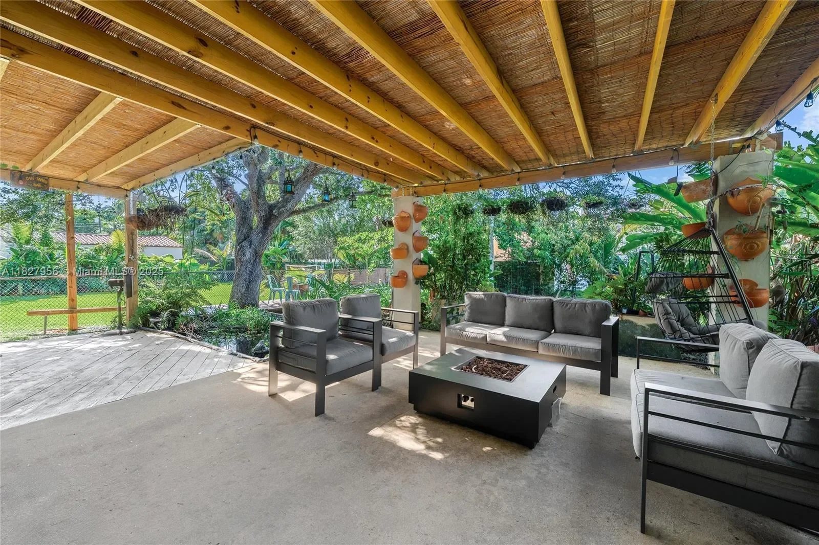 14400 NE 4th Ave, Miami, Florida, United States. - Photo 22