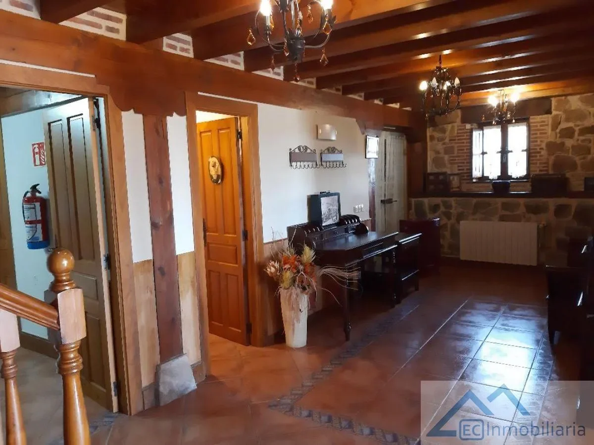 Gallery photo 5