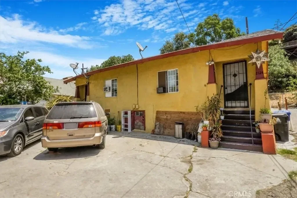 2122 Thomas Street, Los Angeles, California, United States. - Photo 55