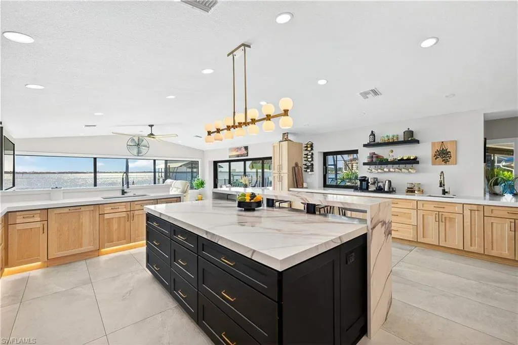 3907 SE 21st PL, Cape Coral, FL, 33904, USA, Cape Coral, Florida, United States. - Photo 9
