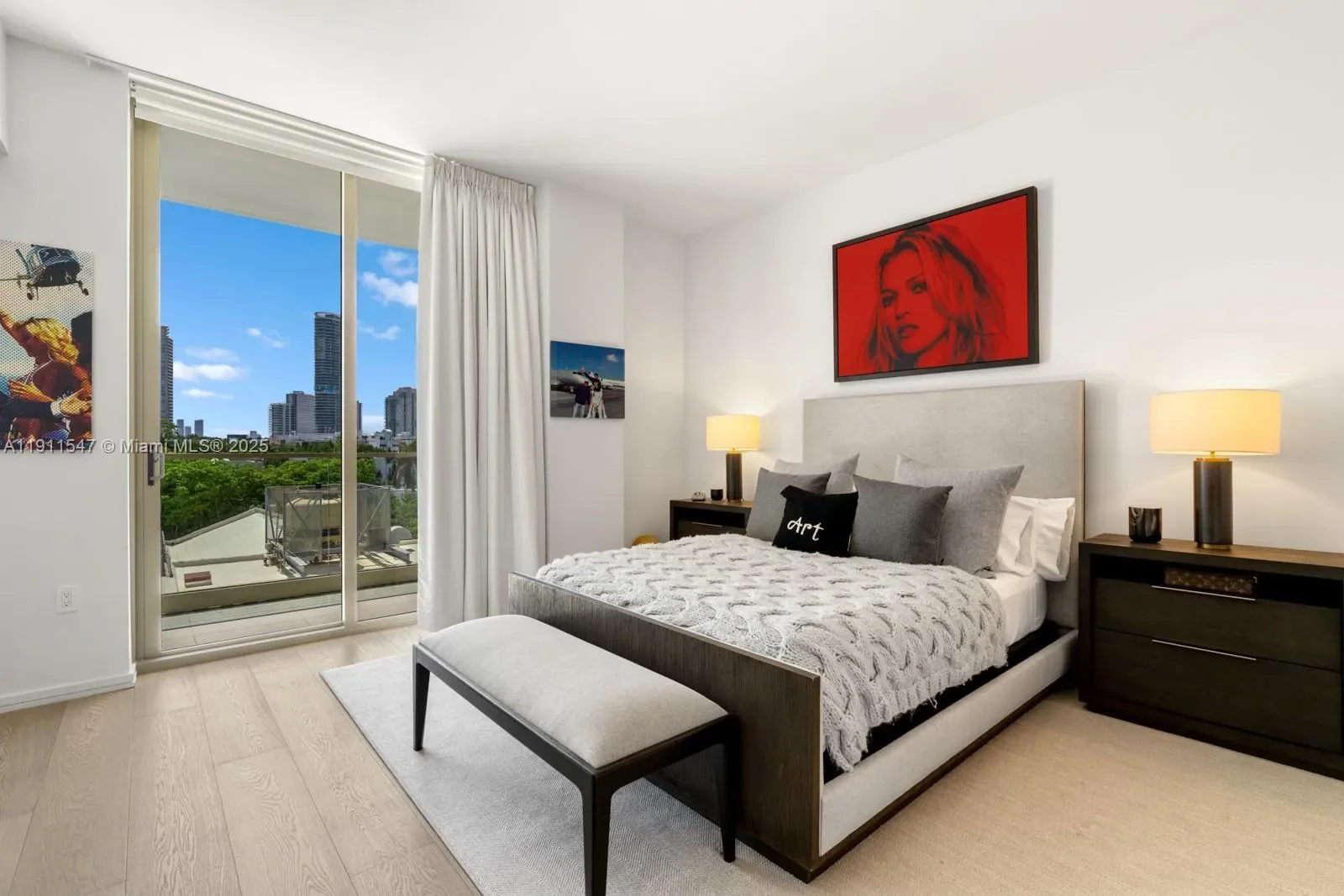 300 Collins Ave PH3, Miami Beach, Florida, United States. - Photo 30