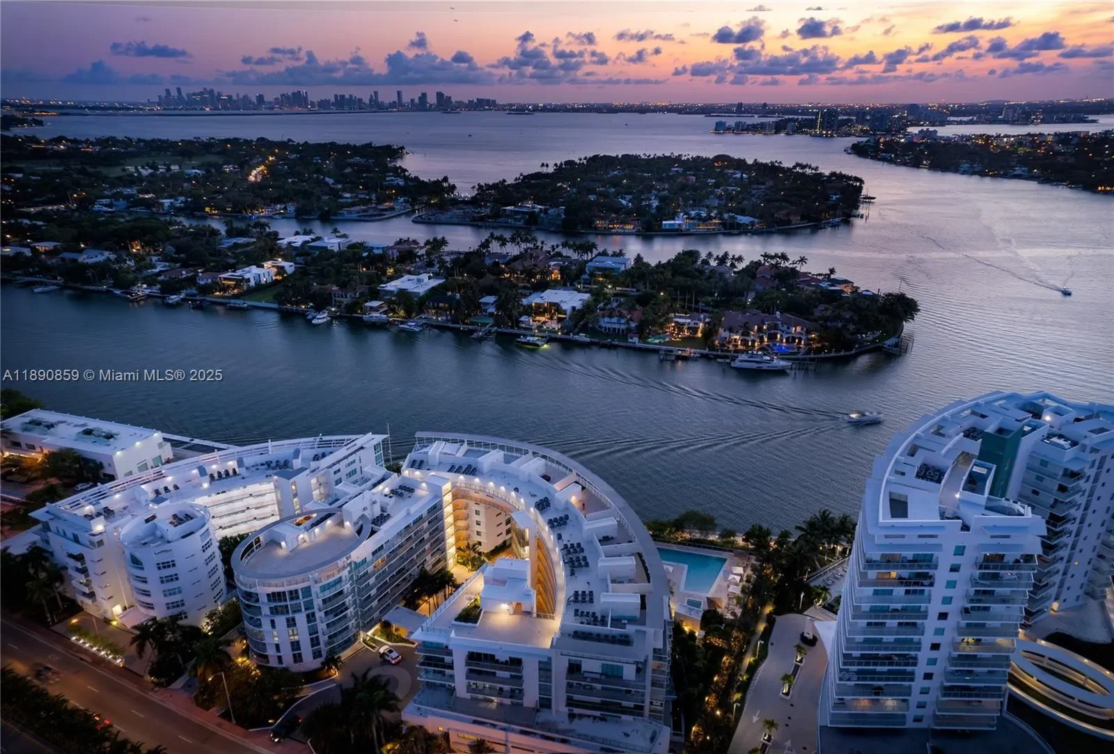 6620 Indian Creek Dr PH711, Miami Beach, Florida, United States. - Photo 66