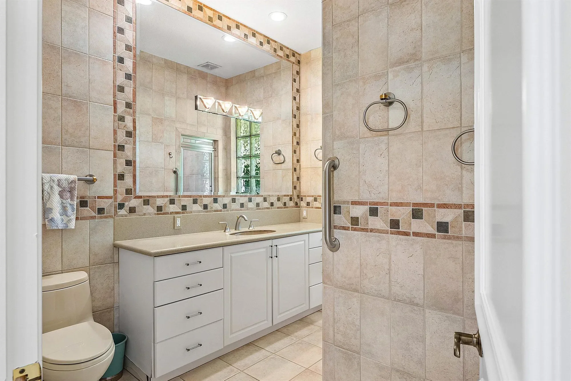 225 Oakview Drive, Delray Beach, Florida, United States. - Photo 31