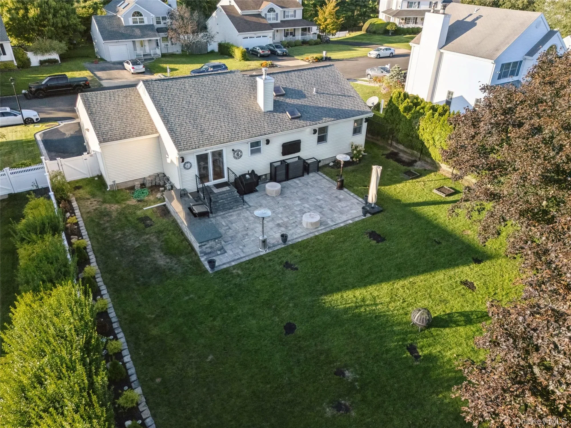 45 Meadow Court, Manorville, New York, United States. - Photo 38