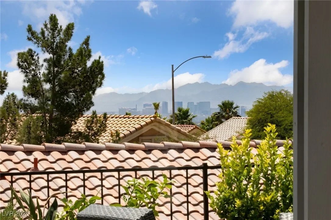 2616 Faiss Drive, Las Vegas, Nevada, United States. - Photo 48
