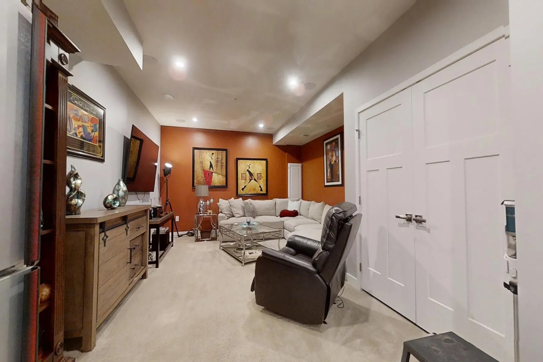 Gallery photo 8
