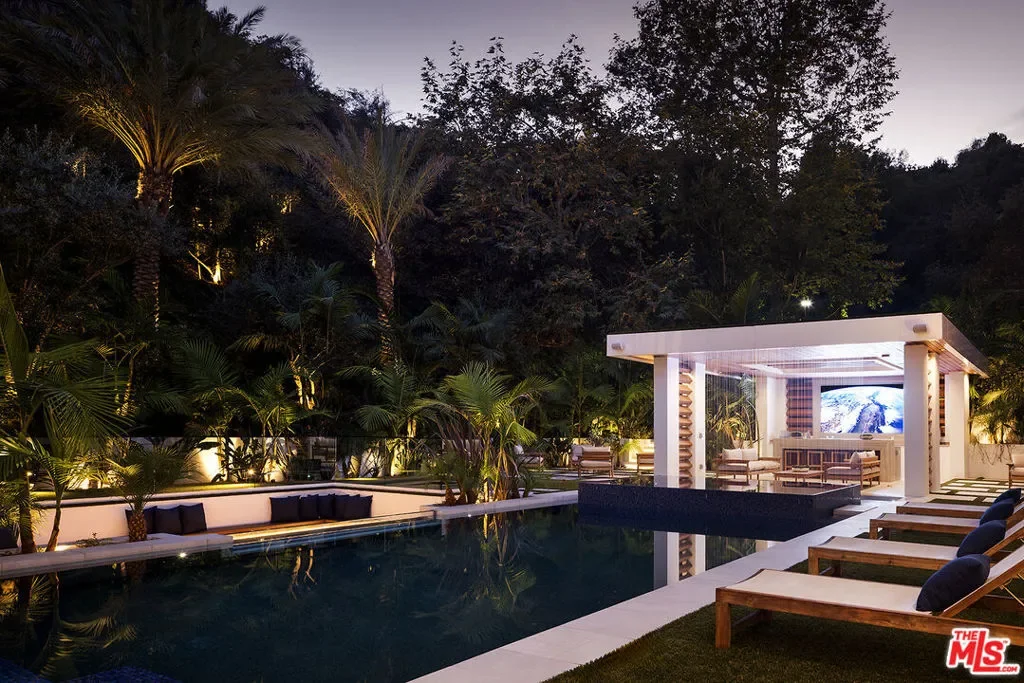 13187 Chalon Road, Los Angeles, California, United States. - Photo 38