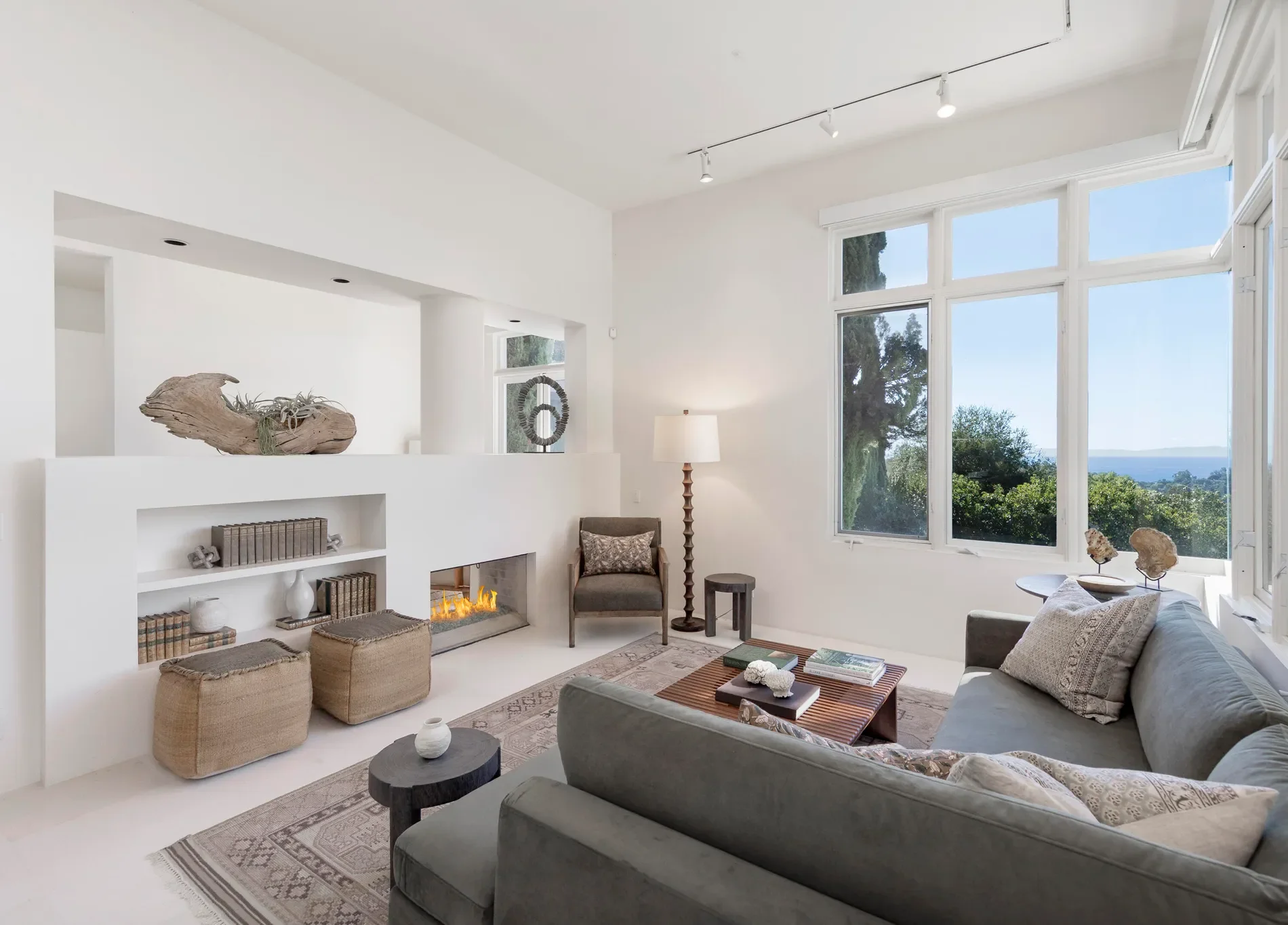 191 E Mountain Drive, Montecito, California, United States. - Photo 16