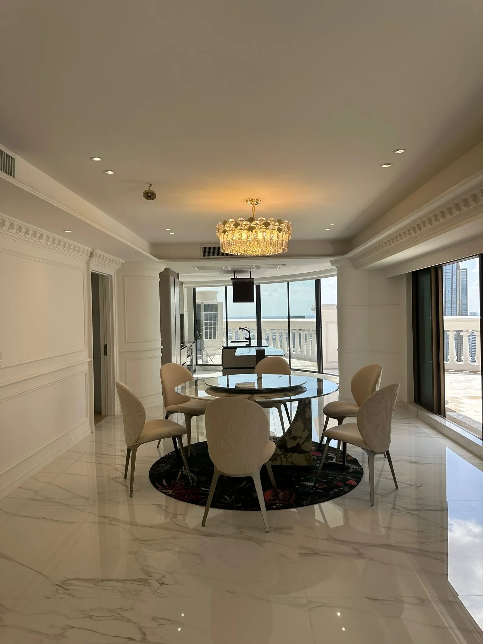 Gallery photo 3