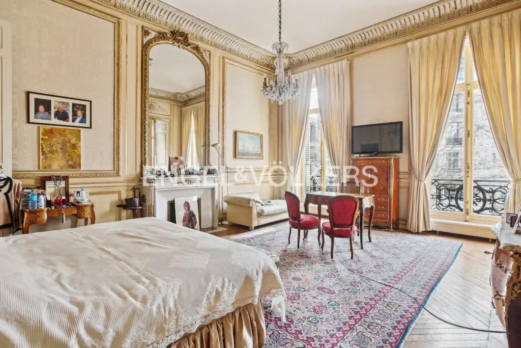 Gallery photo 4