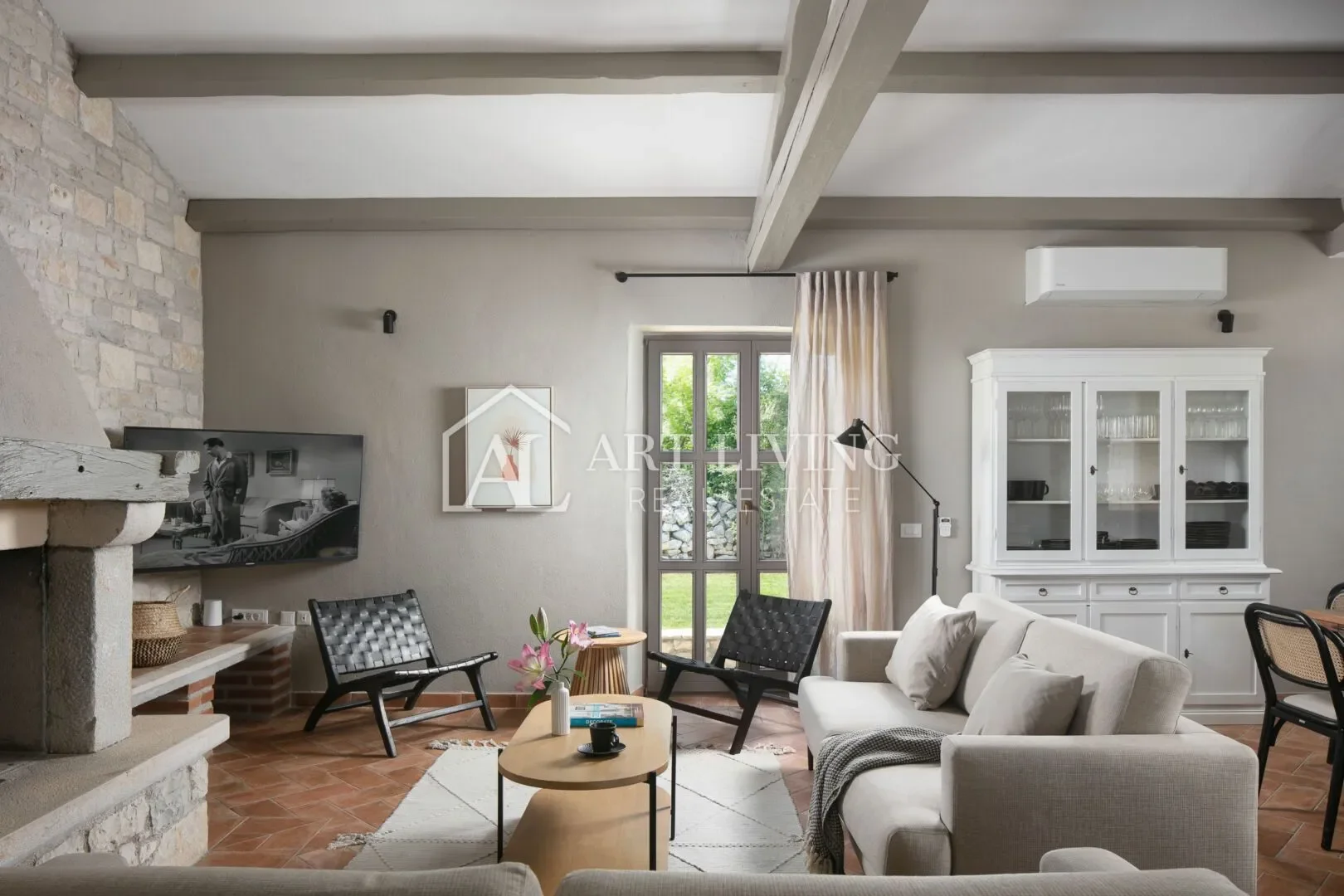 Gallery photo 6