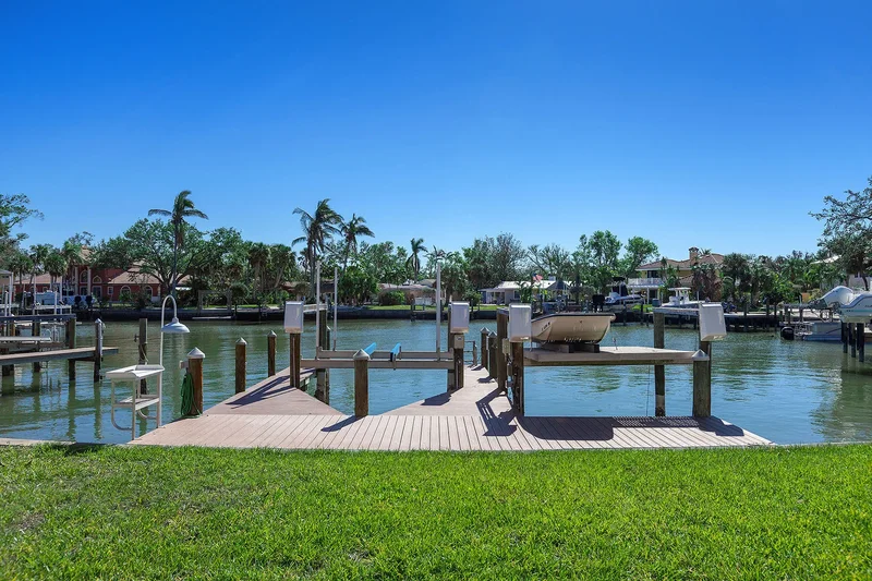 508 Siesta Drive, Sarasota, FL 34242, Siesta Key, Florida, United States. - Photo 48