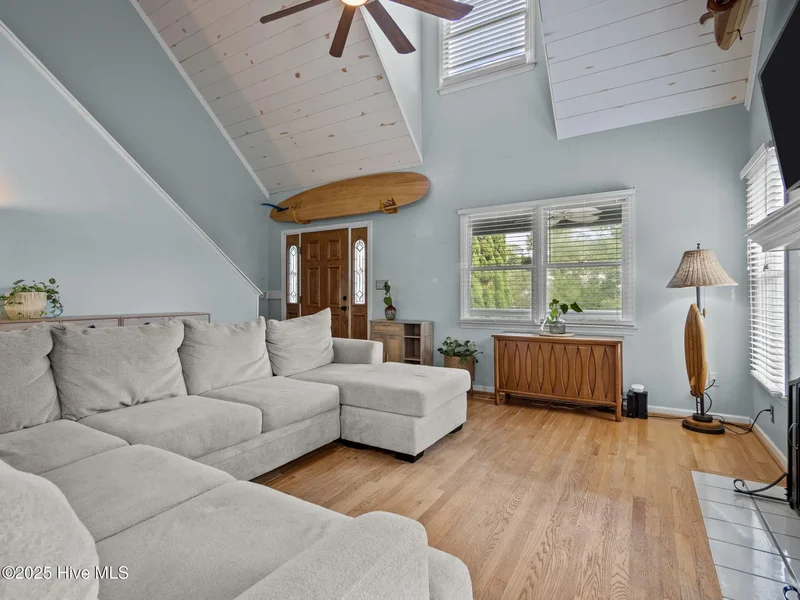 307 Ocean Oaks Drive, Emerald Isle, NC 28594, Emerald Isle, North Carolina, United States. - Photo 9