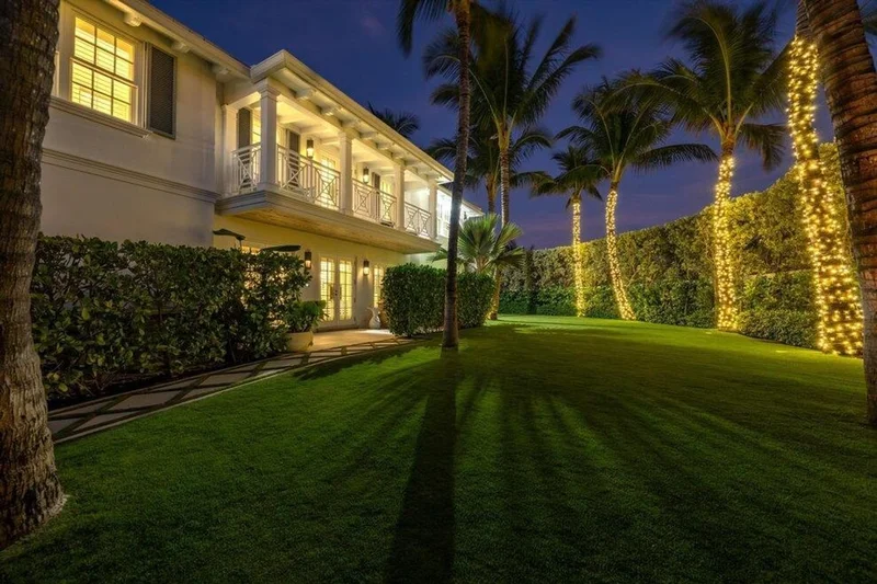 880 South Ocean Boulevard, Palm Beach, FL 33480, Palm Beach, Florida, United States. - Photo 42