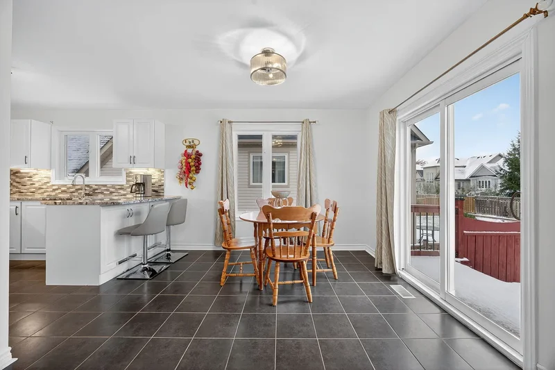 19 Grand Poplar Lane, Wasaga Beach, ON L9Z 0C7, Wasaga Beach, Ontario, Canada. - Photo 19