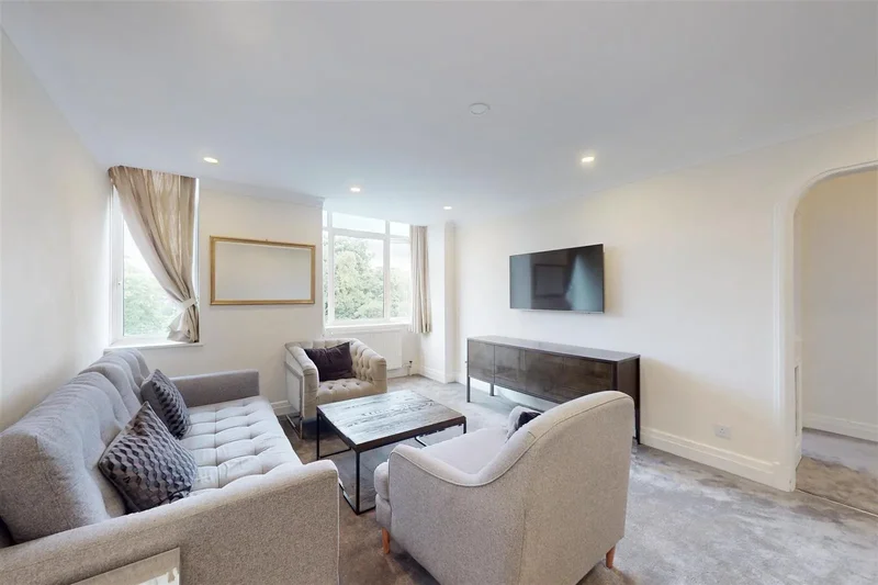 OAKLEY HOUSE, SLOANE STREET, London, SW1X