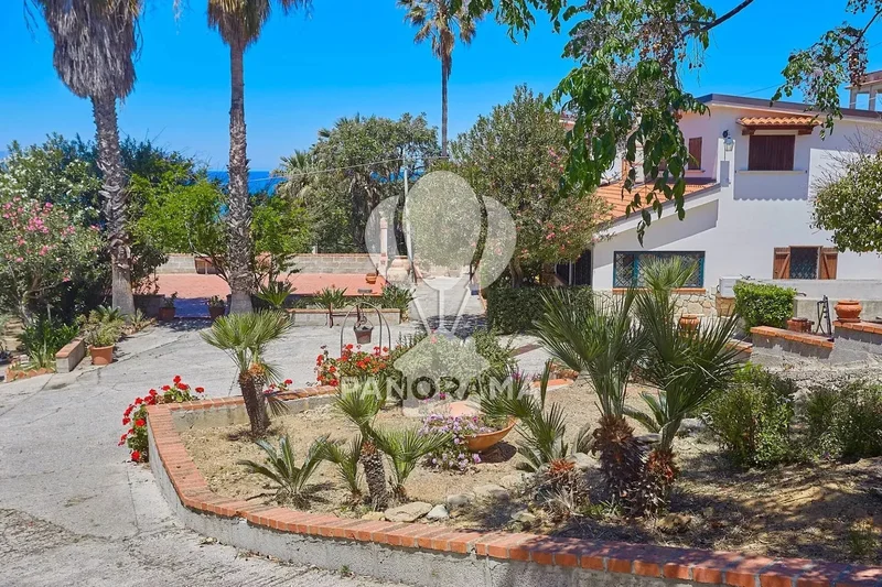 Balestrate Villa