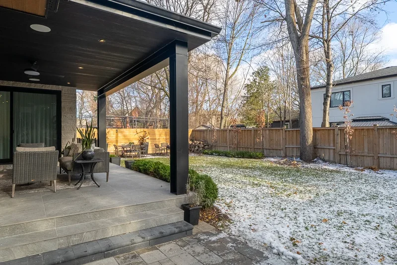 540 Patricia Dr, Oakville, ON L6K 1M2, Canada, Oakville, Ontario, Canada. - Photo 17