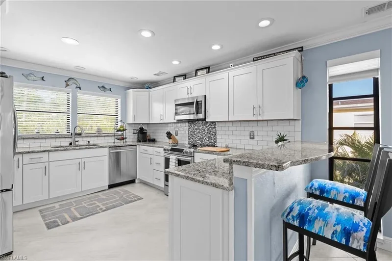 319 Nature View CT, Fort Myers Beach, Florida, United States. - Photo 16
