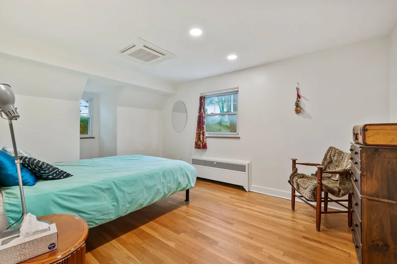 3024 Iowa Street , Pittsburgh, PA 15219, Pittsburgh, Pennsylvania, United States. - Photo 18