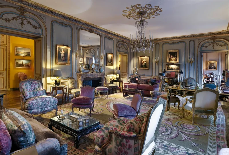 FIFTH AVENUE, New York, New York, United States. - Photo 5