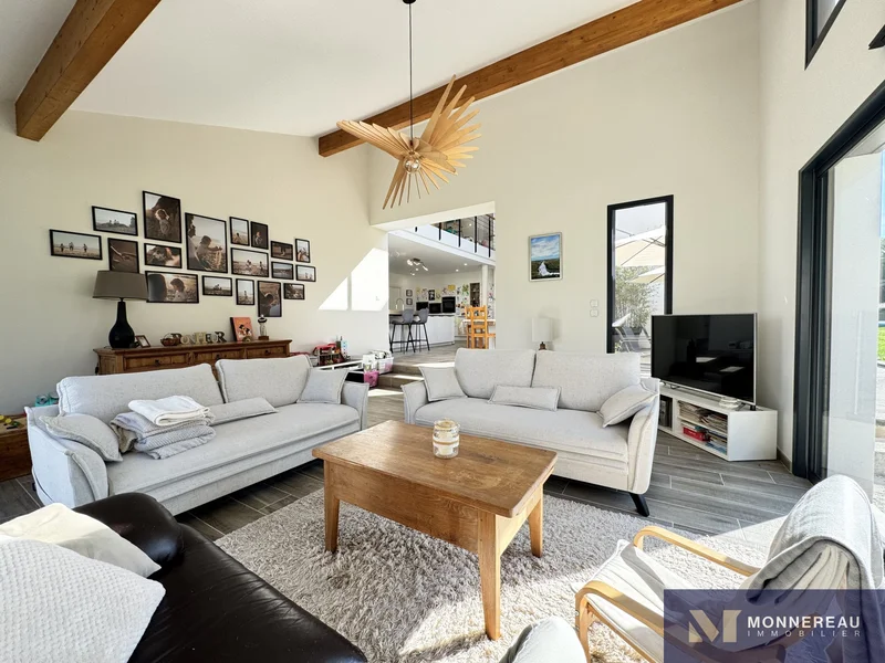 Le Chay, Nouvelle-Aquitaine, France. - Photo 19