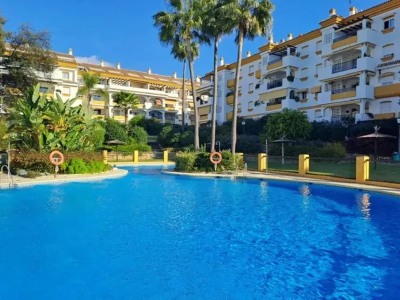 SPECTACULAR FLAT IN MARBELLA GOLDEN MILE
