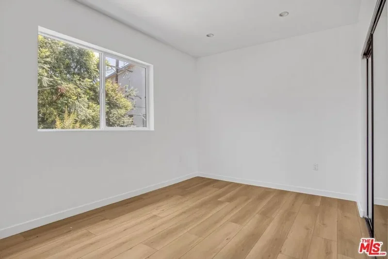 10828 Hesby Street, Los Angeles, California, United States. - Photo 30