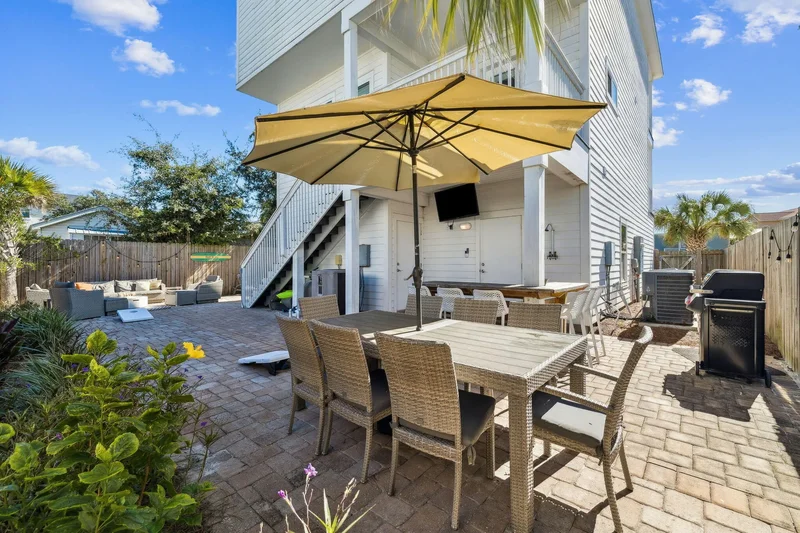 Miramar Beach, Florida, United States. - Photo 20