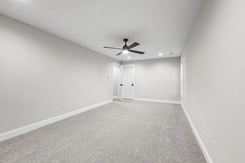 4 Bedrooms Single Family Detached