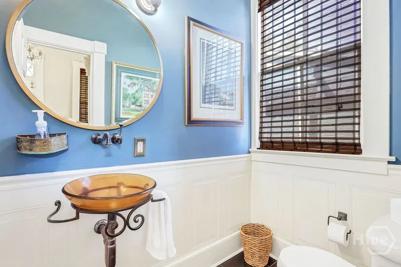 1815 Barnard Street, Savannah, Georgia, United States. - Photo 3