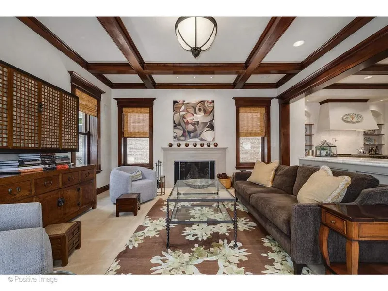 536 W. Barry Avenue, Chicago, IL, 60657, USA, Chicago, Illinois, United States. - Photo 17