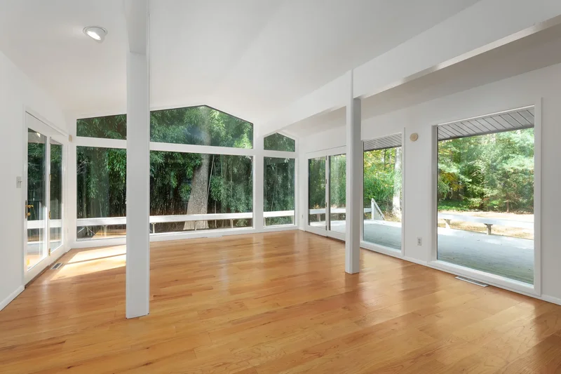 Iconic Scholz Designed Mid Century Modern Contemporary