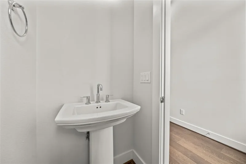 1705 Bologna Lane, Houston, Texas, United States. - Photo 15