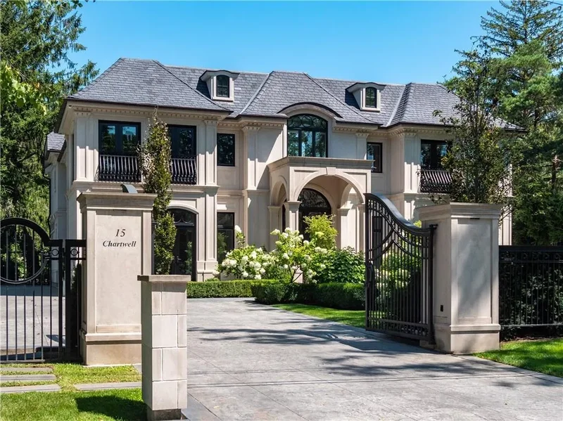 15 Chartwell Rd, Oakville, ON L6J 3Z3, Canada, Oakville, Ontario, Canada. - Photo 3