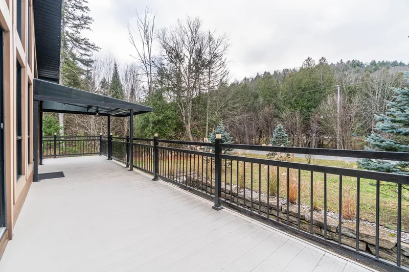120 Ch. du Faubourg, Laurentides, Mont-Tremblant, Quebec, Canada. - Photo 51