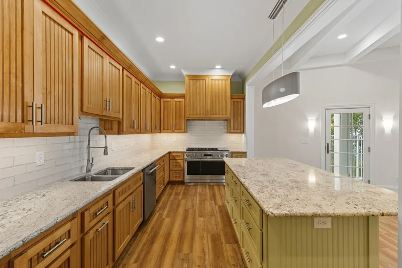 583 Bell Point Road , Laceys Spring, AL 35754, Laceys Spring, Alabama, United States. - Photo 12