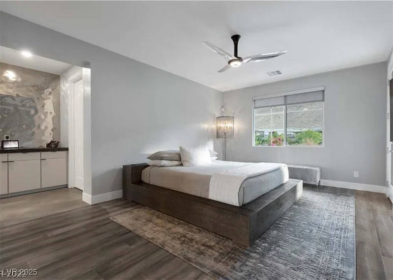 10337 Green Ember Drive, Las Vegas, Nevada, United States. - Photo 29