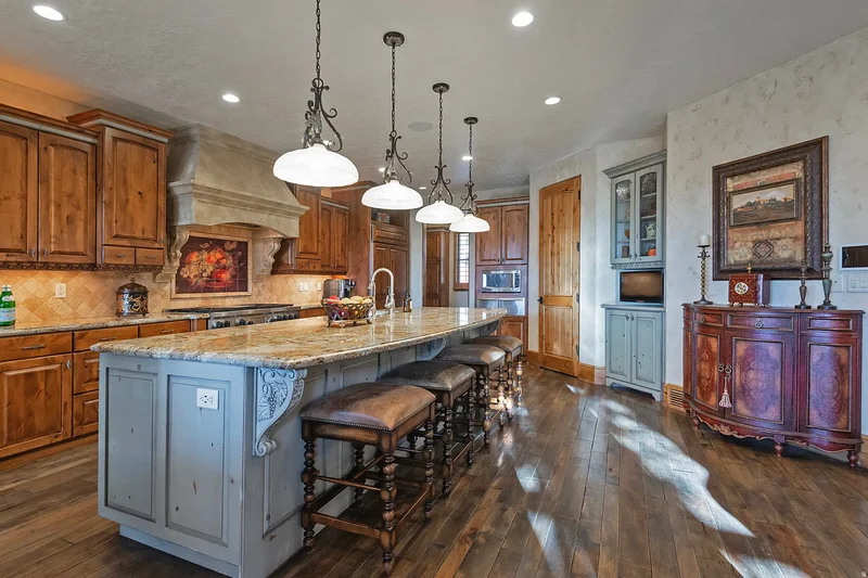 8778 S FALCON HEIGHTS LN, Sandy, Utah, United States. - Photo 29