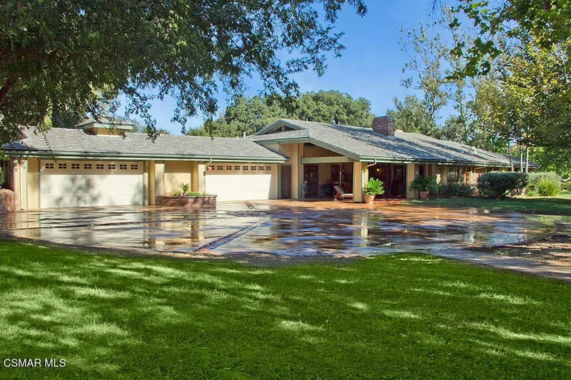 1812 W Potrero Road, Thousand Oaks, California, United States. - Photo 13